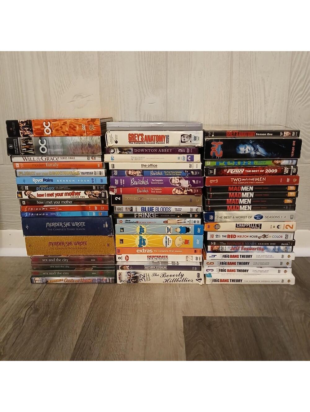 Huge Lot Of 53 DVDs Murder She Wrote Downton Abbey Bewitched Reba OC Gossip Girl